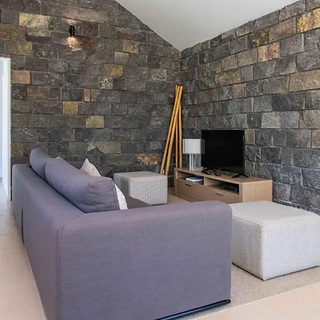 Dom wakacyjny House Mosteiros (Azores)